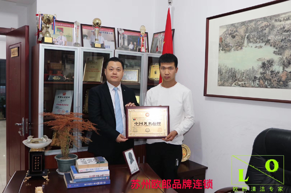 �K�ݚW�ɼ����B�i