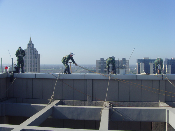 ���ˌ���